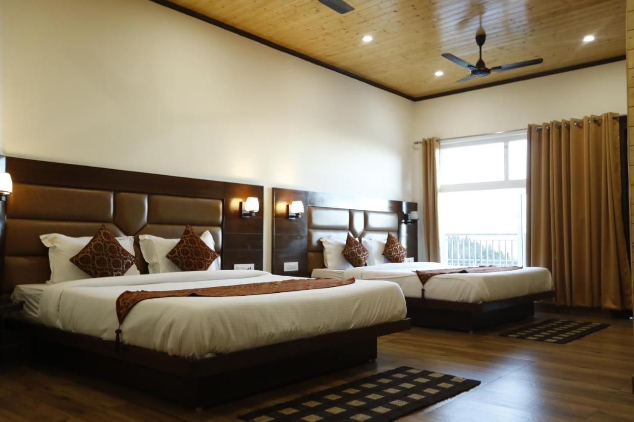 Hotel Kings Inn Масурі Екстер'єр фото