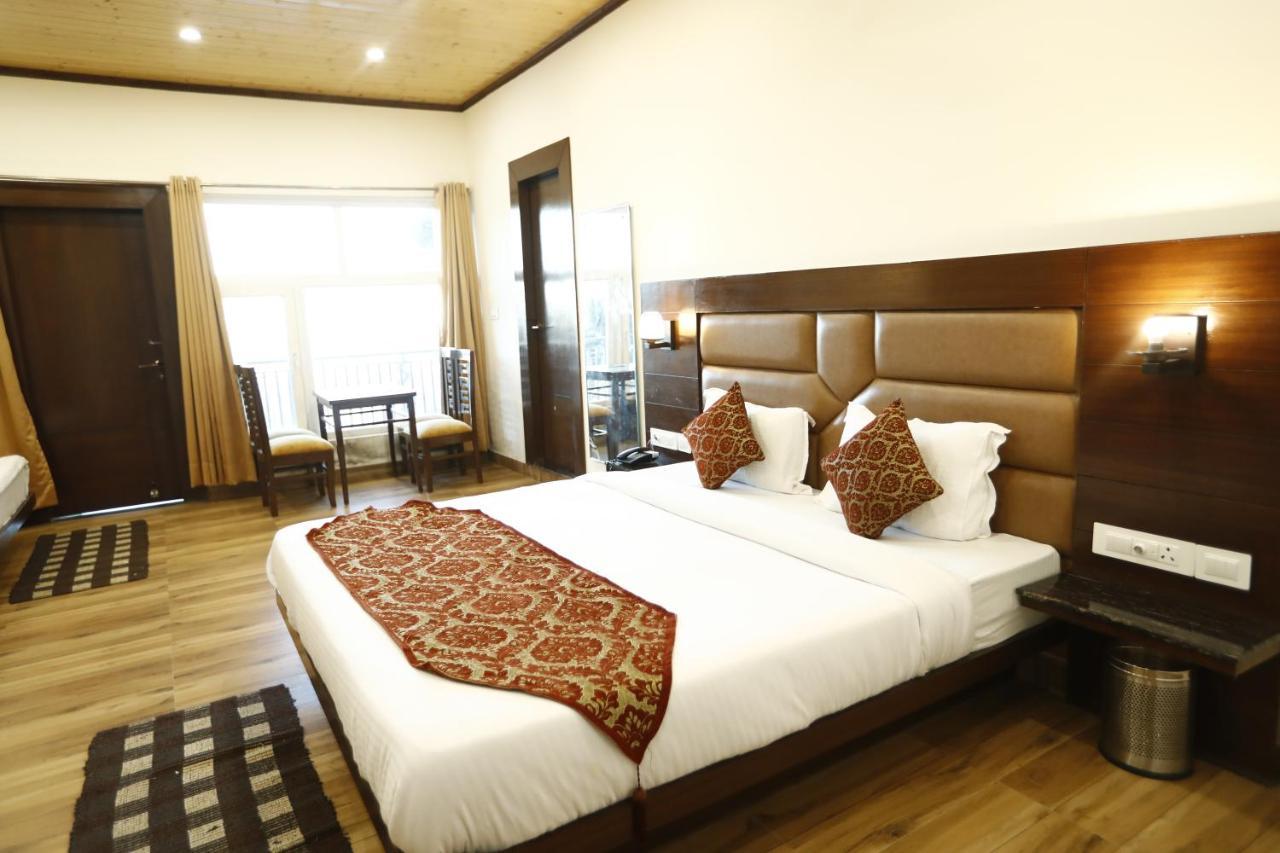 Hotel Kings Inn Масурі Екстер'єр фото
