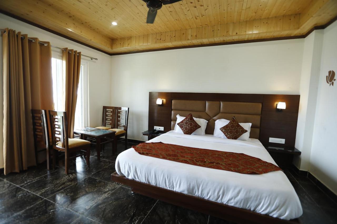 Hotel Kings Inn Масурі Екстер'єр фото